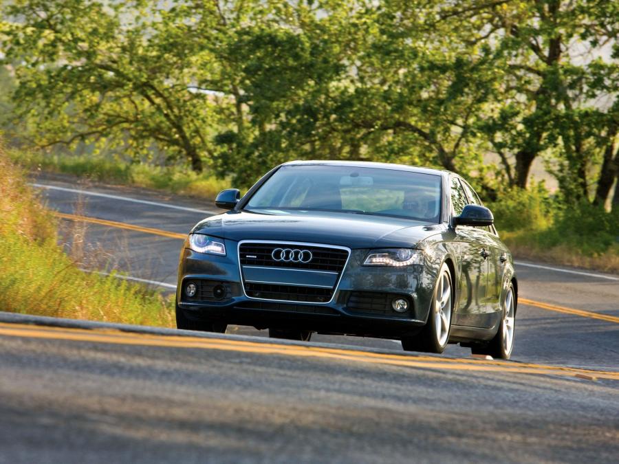  Audi A4 3.2 FSI Quattro Sedan (B8, 8K) 2007 года  (NA) (фото 28 из 32)